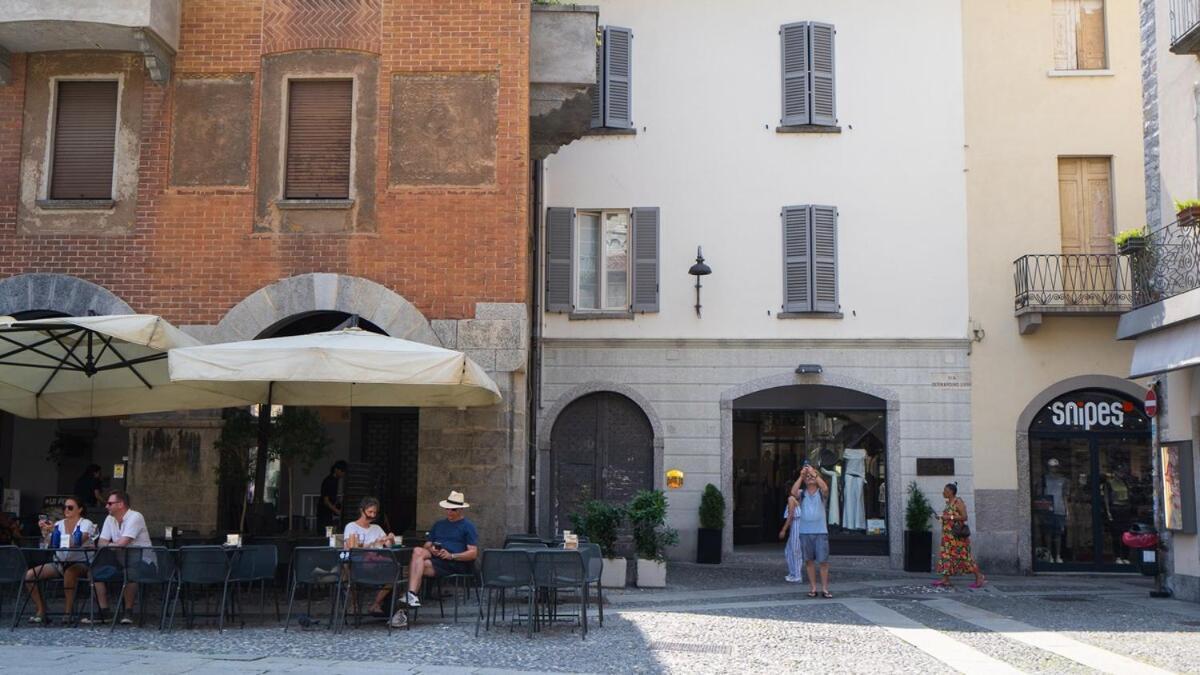 Alloggio Del 1400 Nel Cuore Del Centro Storico A 2 Min Dal Porto E Con 2 Bici Gratuite Como Eksteriør bilde